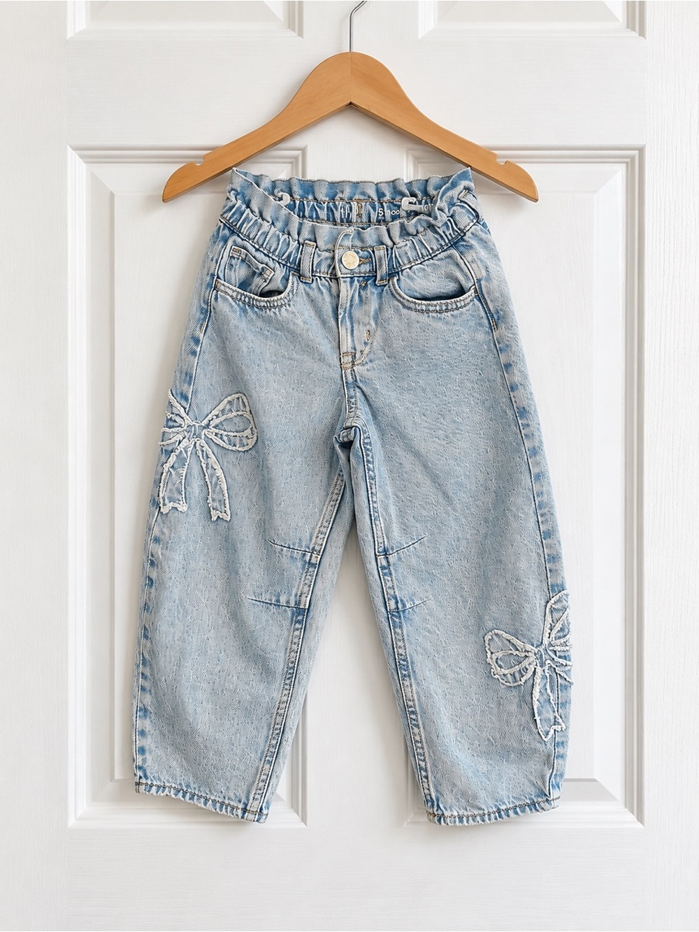 Gap Girls 5Y Horseshoe Barrel Jeans Bow Appliqué Light Wash